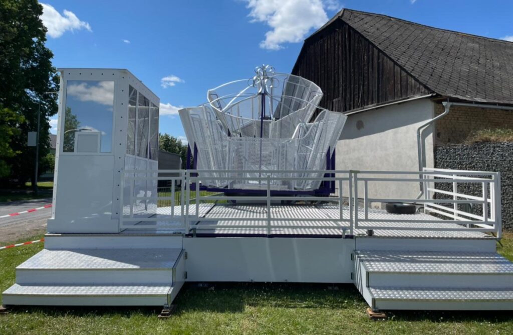 whatsapp image 2025 10 08 at 22.32.55